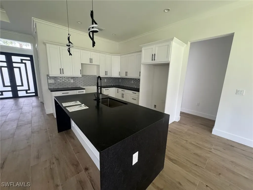 264 Golden Gate Boulevard E Naples FL 34117