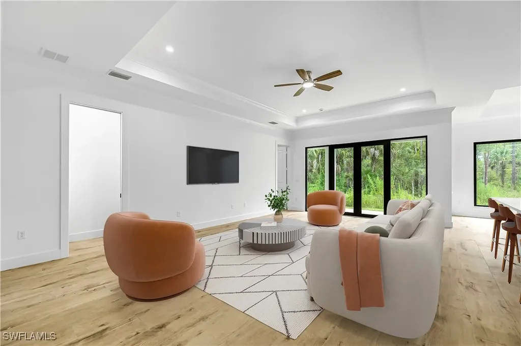 264 Golden Gate Boulevard E Naples FL 34117