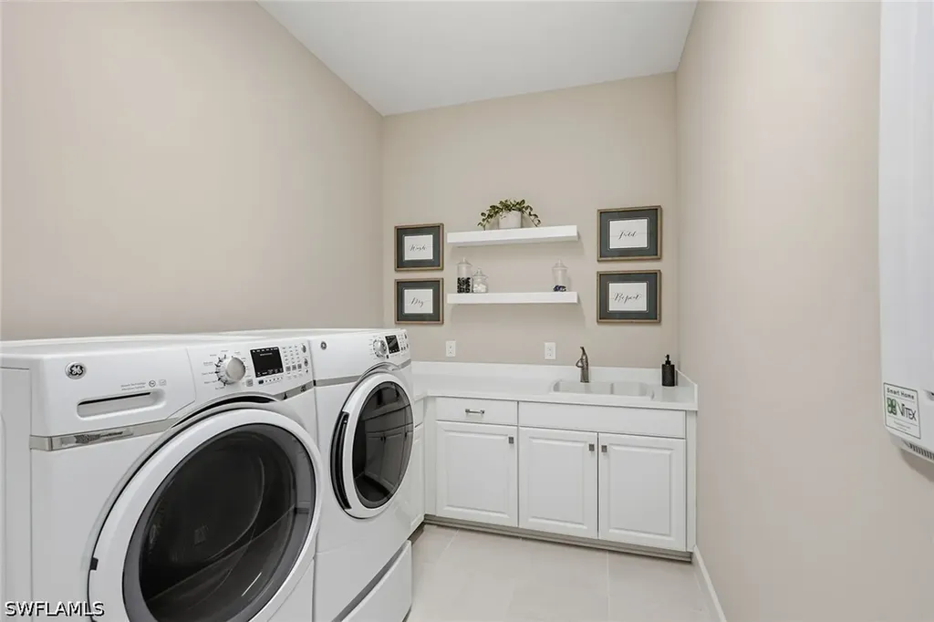 3317 Belon Lane Naples FL 34114