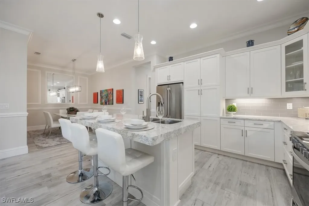 6419 Negril Isle Drive Naples FL 34113