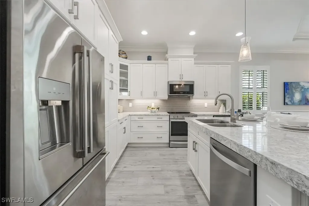 6419 Negril Isle Drive Naples FL 34113
