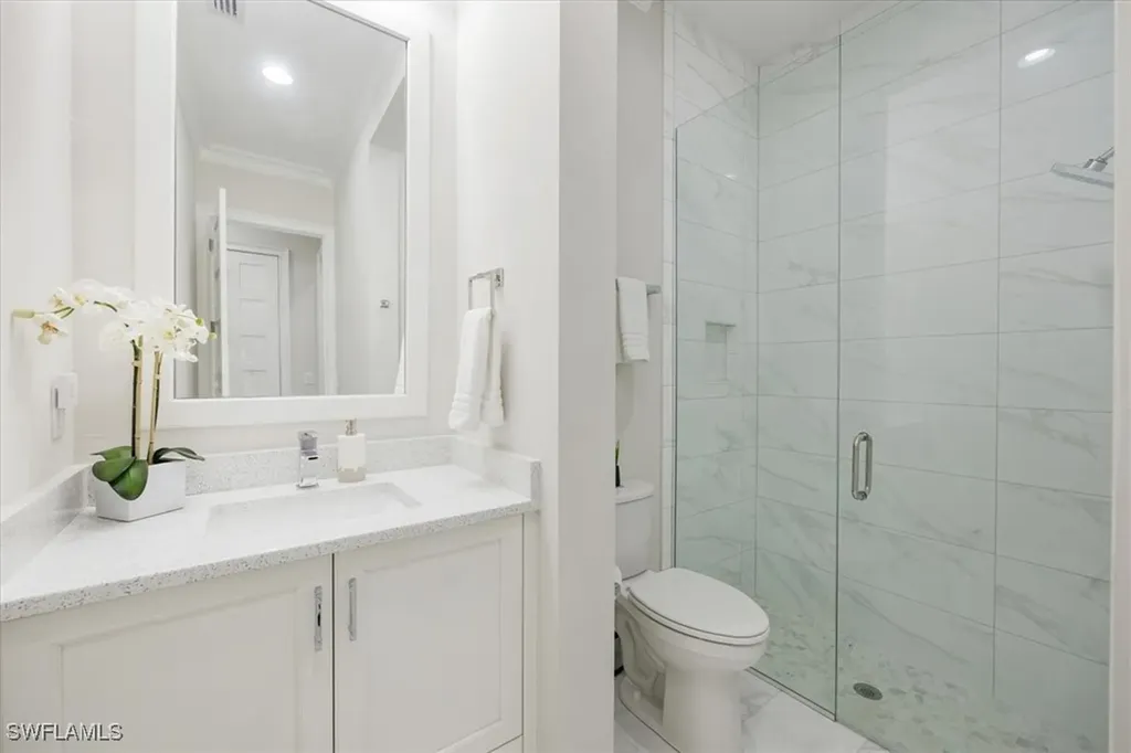 6419 Negril Isle Drive Naples FL 34113