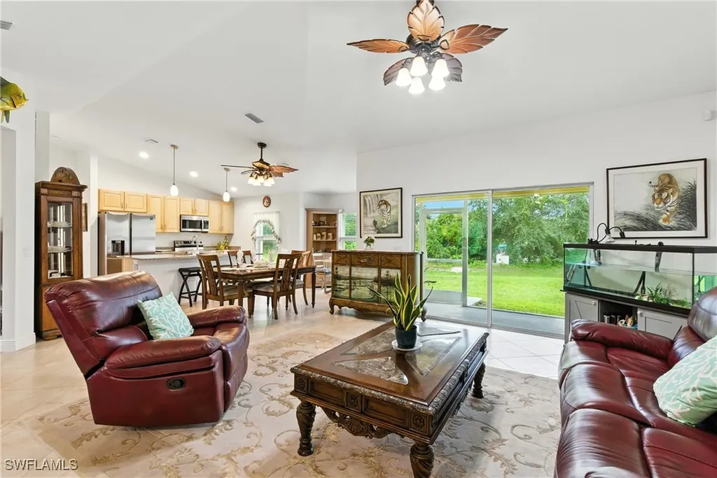 176 Venus Cay Naples FL 34114