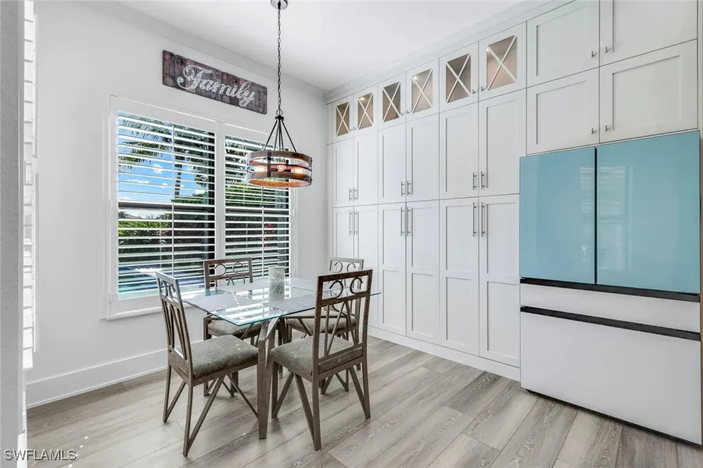 2704 Crystal Way Naples FL 34119