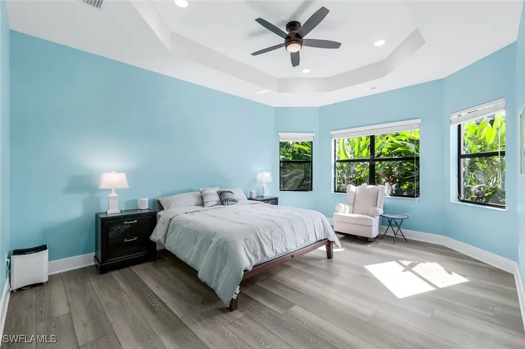 2704 Crystal Way Naples FL 34119