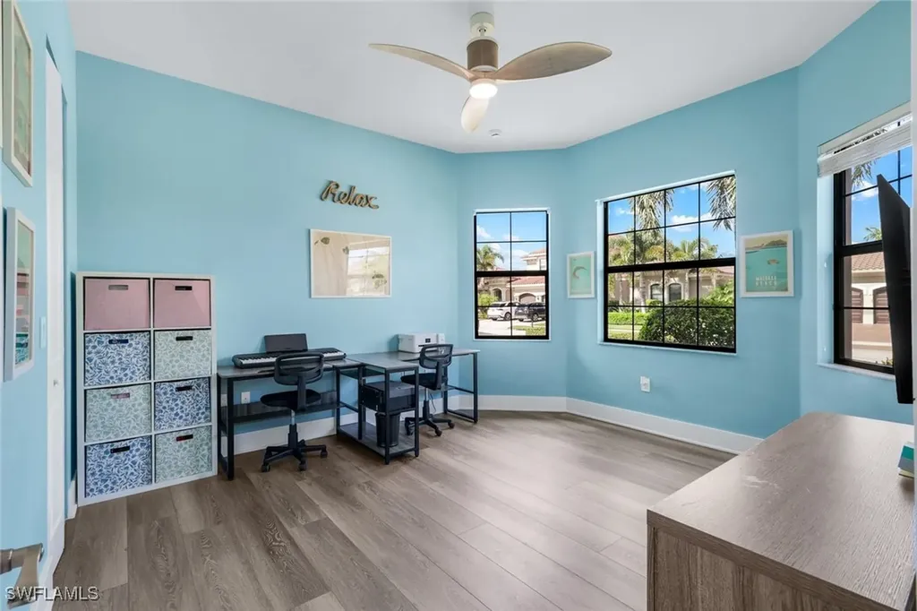 2704 Crystal Way Naples FL 34119