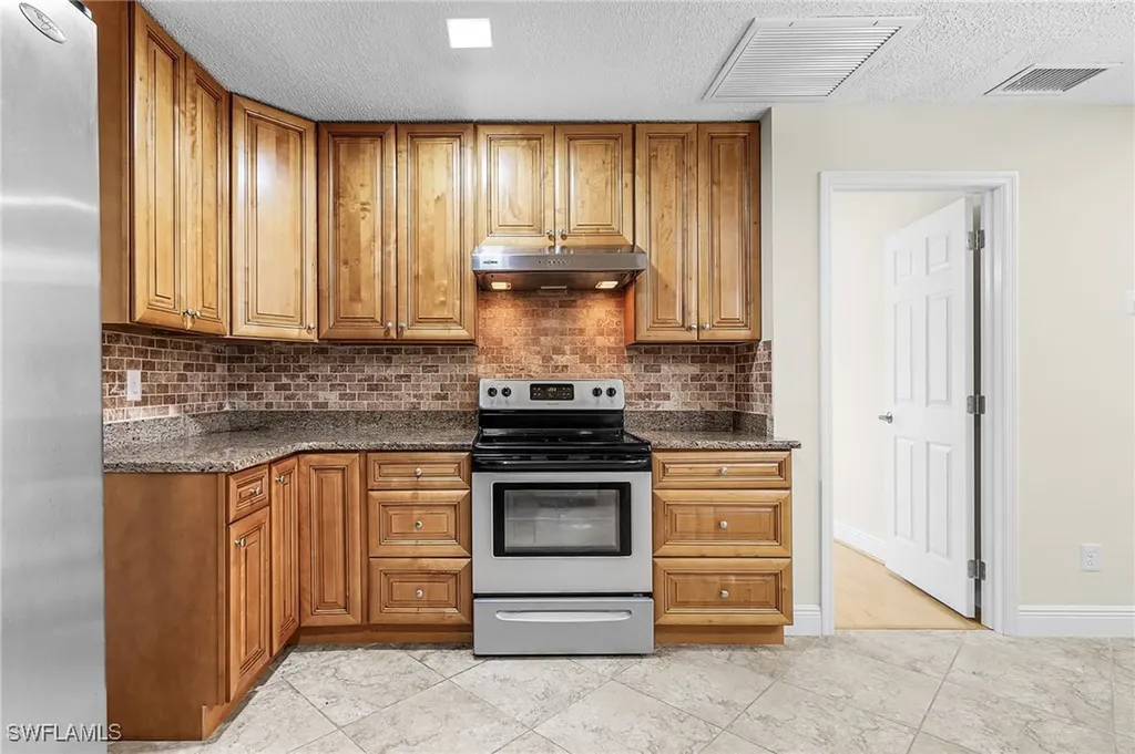 27451 Pelican Ridge Circle Bonita Springs FL 34135