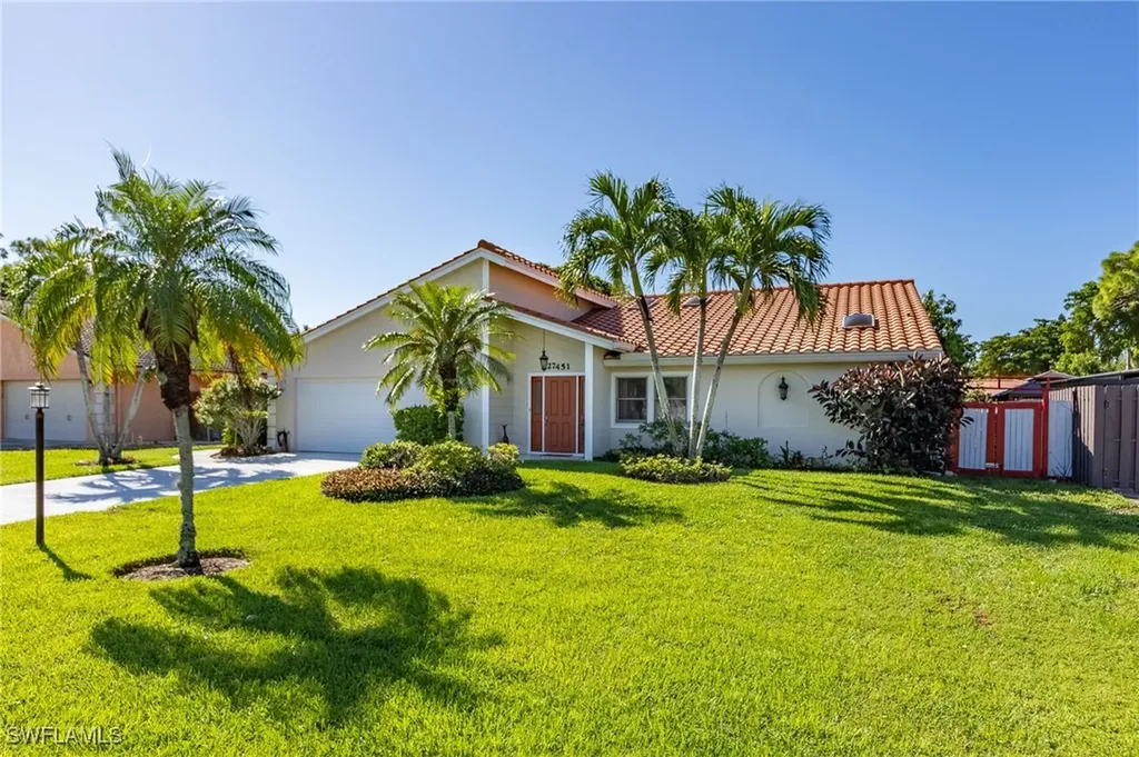 27451 Pelican Ridge Circle Bonita Springs FL 34135