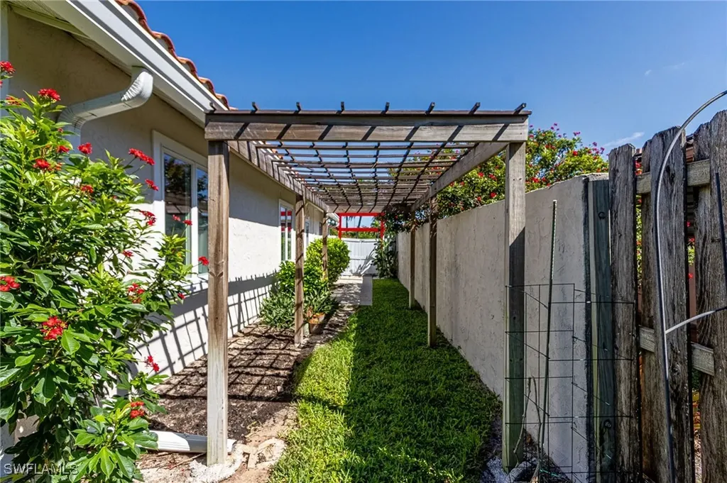 27451 Pelican Ridge Circle Bonita Springs FL 34135