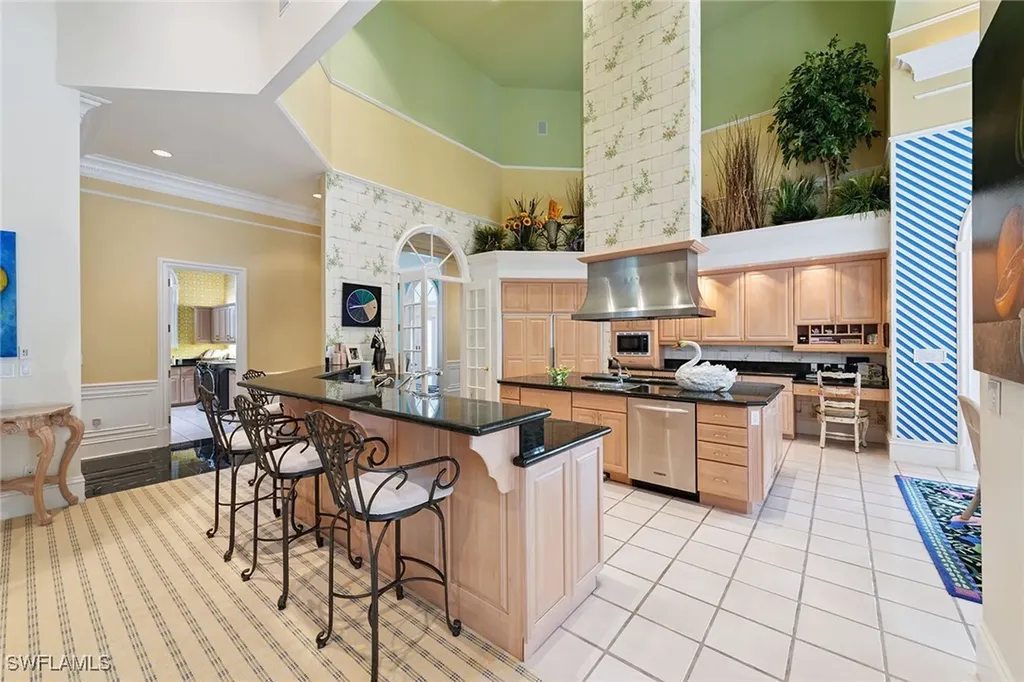 356 Colony Drive Naples FL 34108
