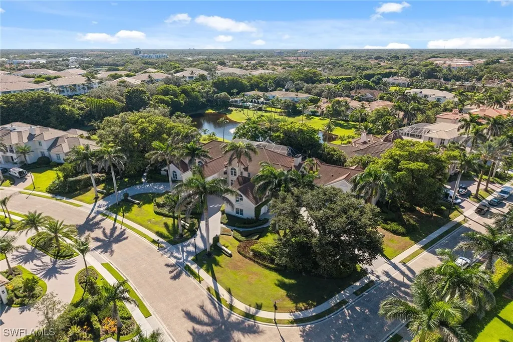 356 Colony Drive Naples FL 34108
