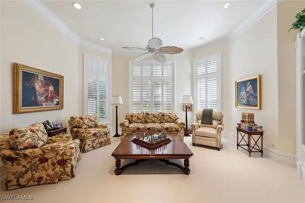 356 Colony Drive Naples FL 34108