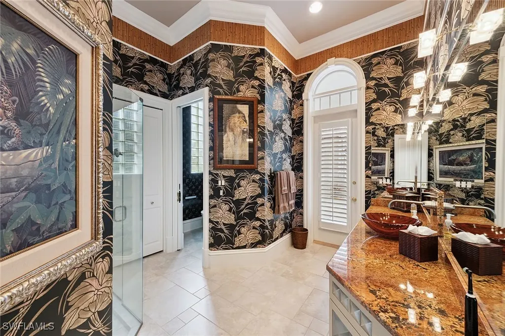 356 Colony Drive Naples FL 34108