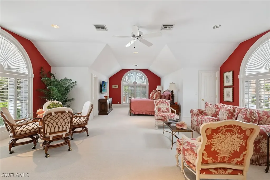 356 Colony Drive Naples FL 34108