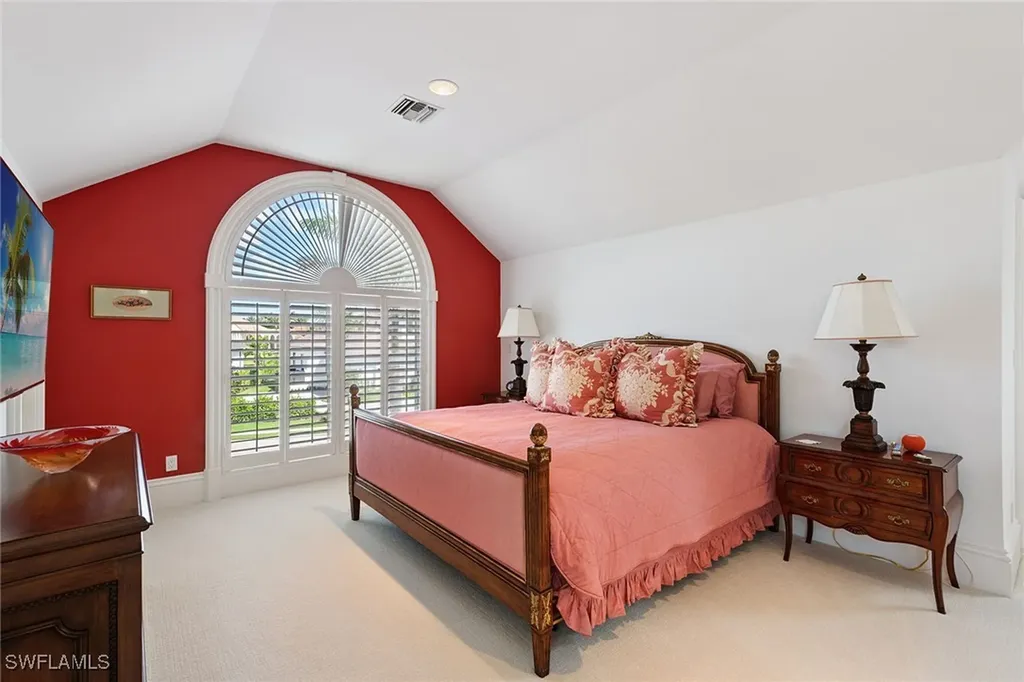 356 Colony Drive Naples FL 34108