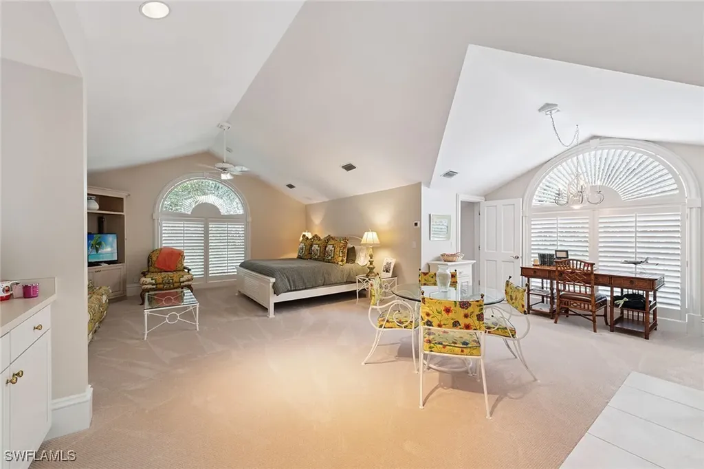 356 Colony Drive Naples FL 34108