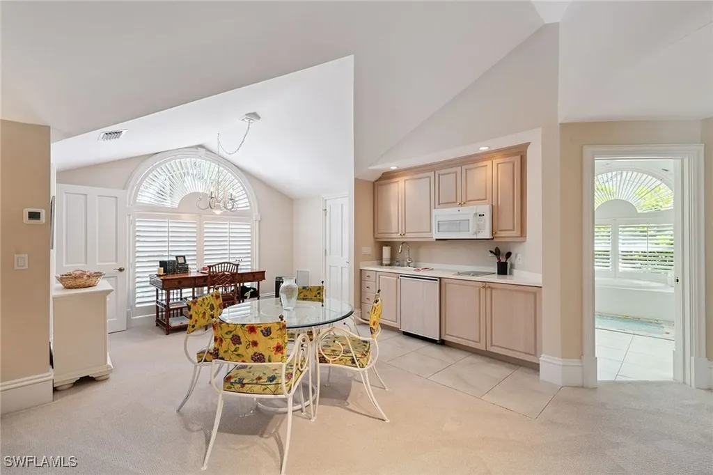 356 Colony Drive Naples FL 34108