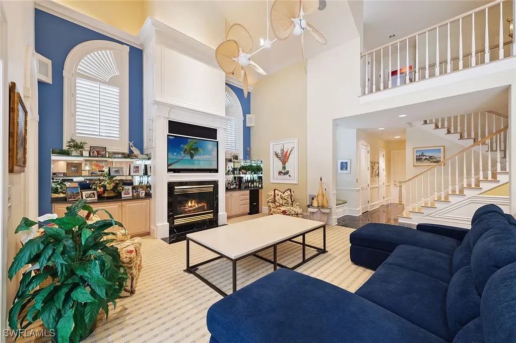 356 Colony Drive Naples FL 34108