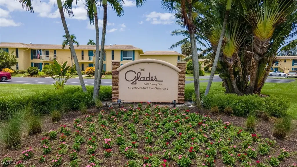 96 Glades Boulevard Naples FL 34112