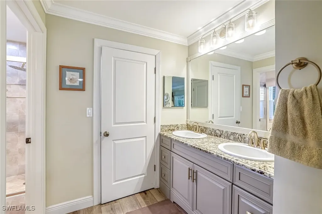 401 Panay Avenue Naples FL 34113