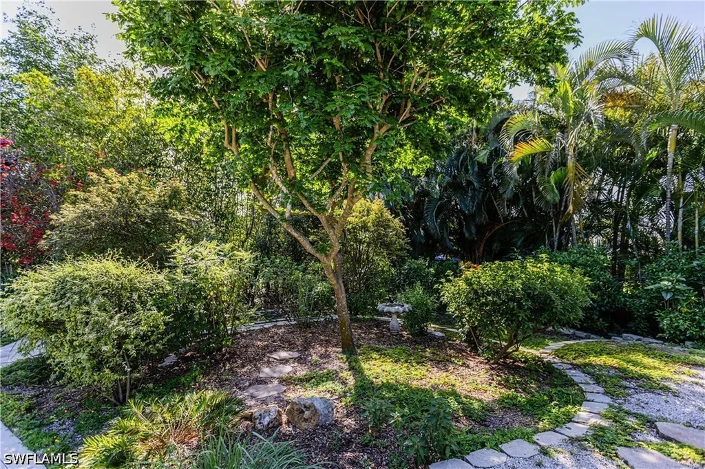 401 Panay Avenue Naples FL 34113