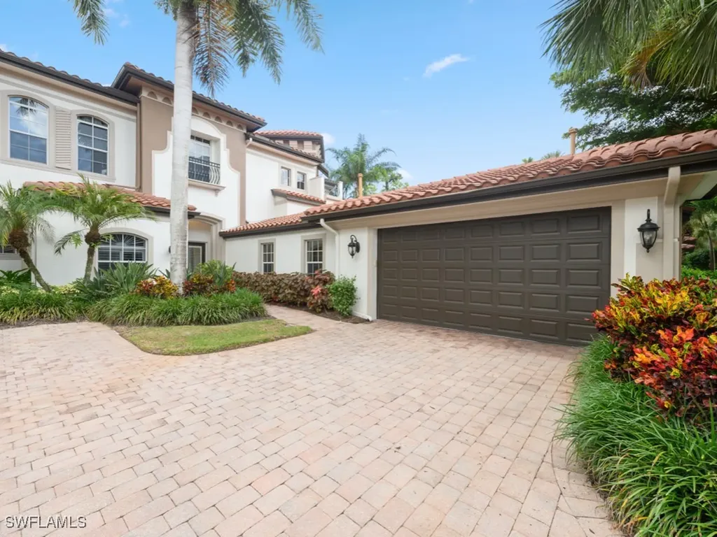 29120 Brendisi Way Naples FL 34110