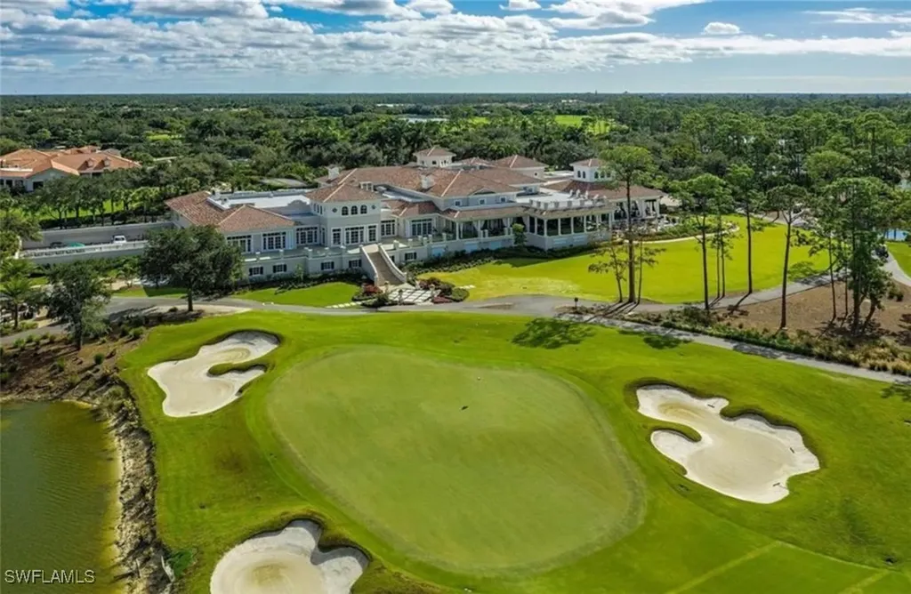 29120 Brendisi Way Naples FL 34110