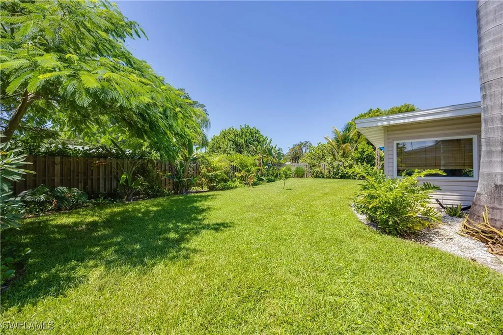 1304 Milano Drive Naples FL 34103