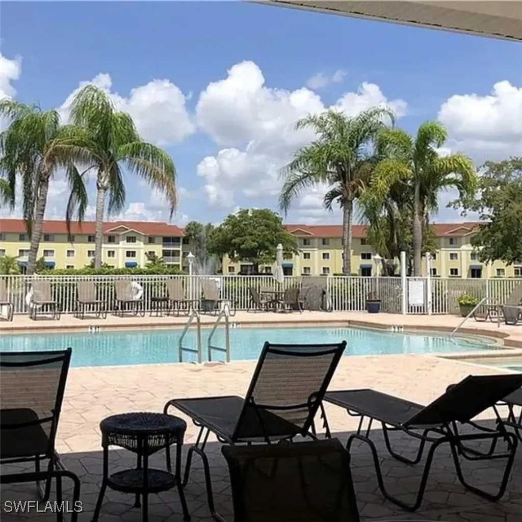 8304 Key Royal Circle Naples FL 34119