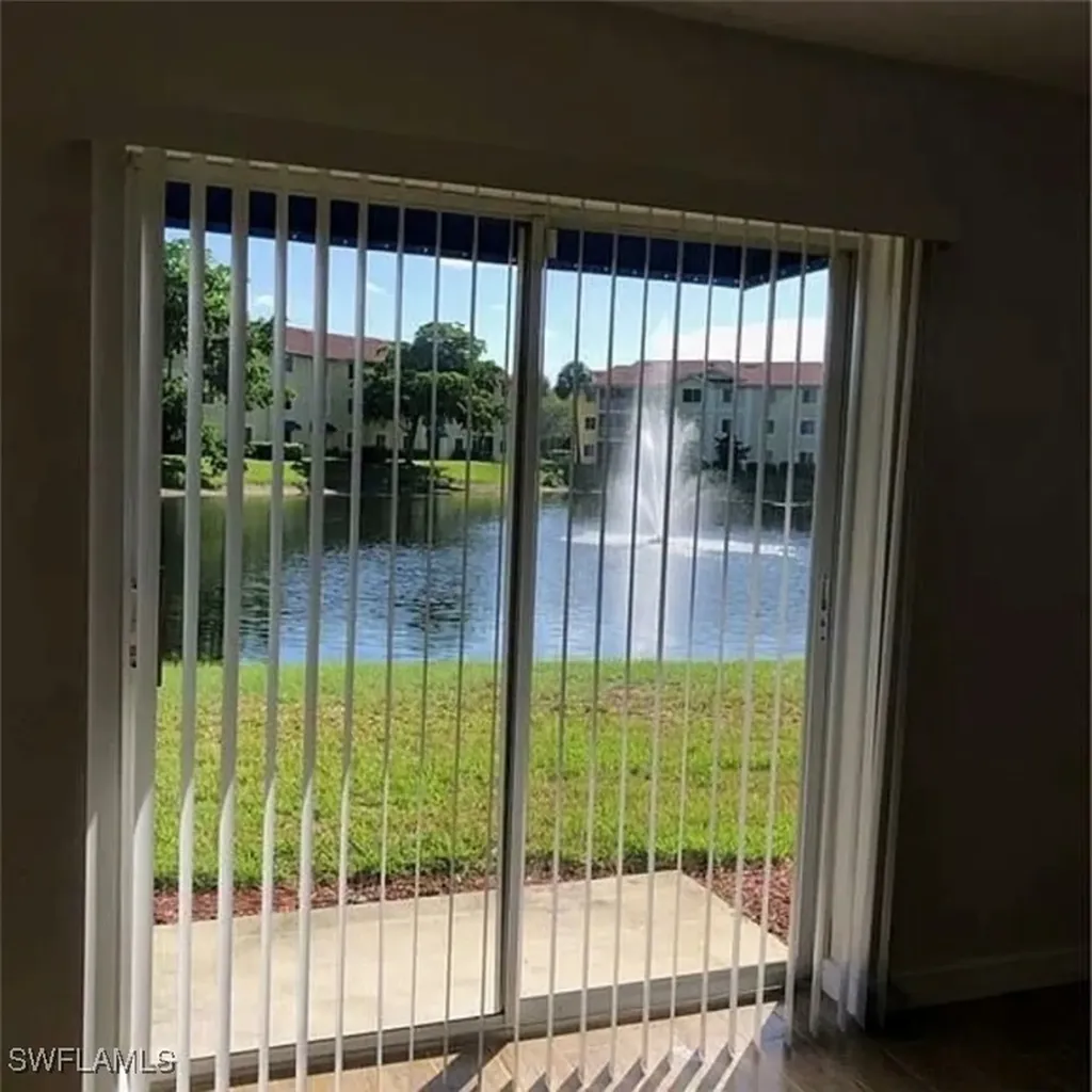 8304 Key Royal Circle Naples FL 34119