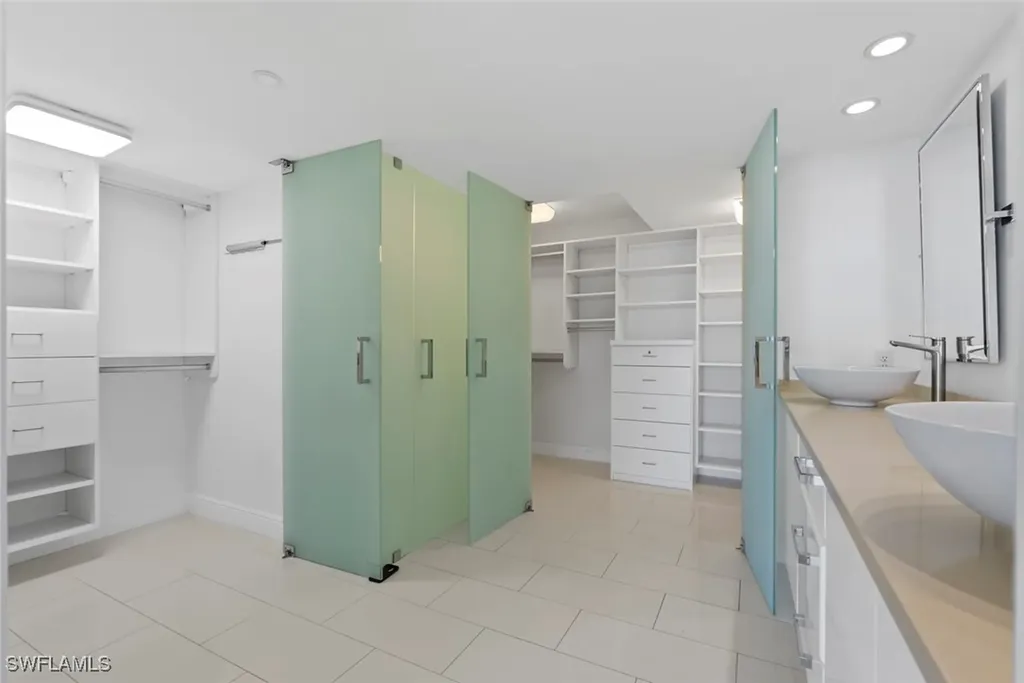 4751 Gulf Shore Boulevard N Naples FL 34103