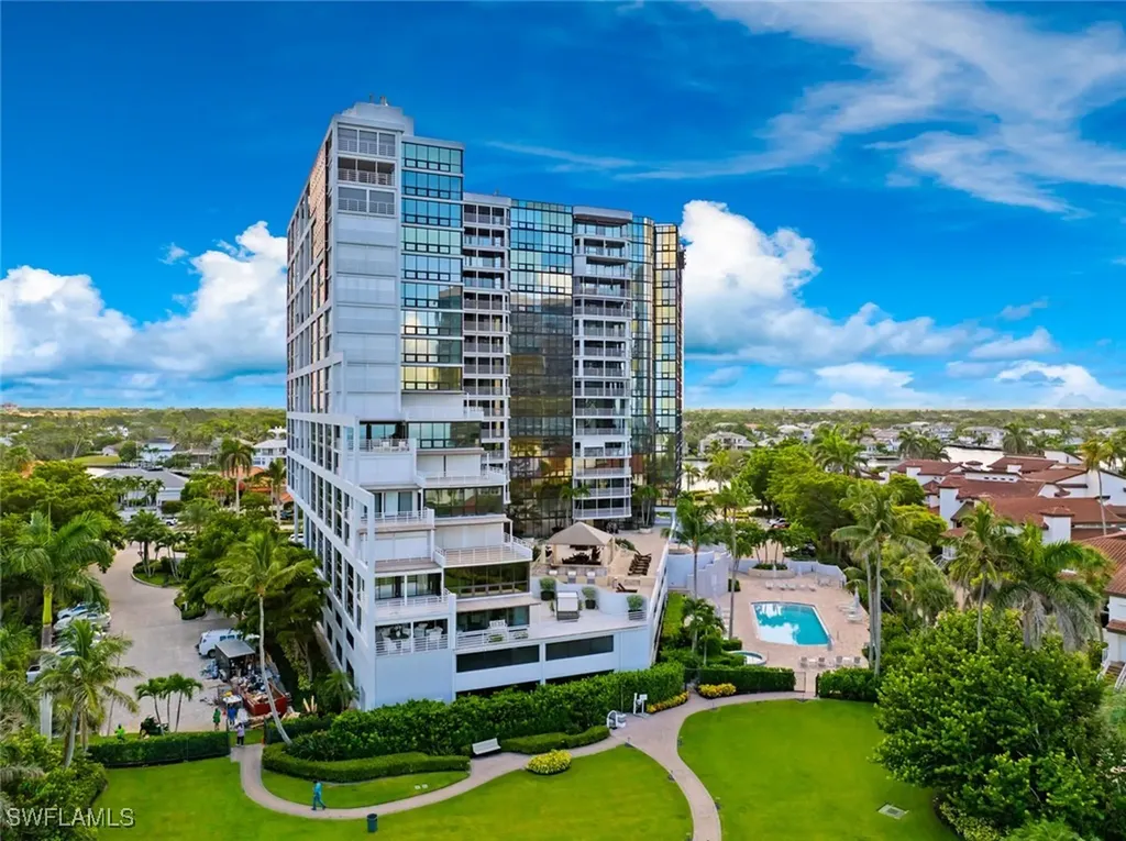 4751 Gulf Shore Boulevard N Naples FL 34103