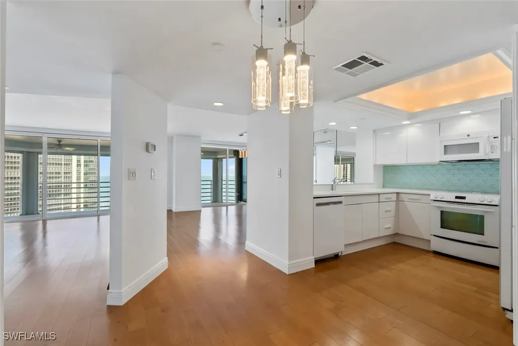 4751 Gulf Shore Boulevard N Naples FL 34103