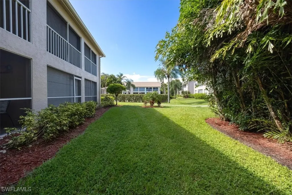338 Bradstrom Circle Naples FL 34113