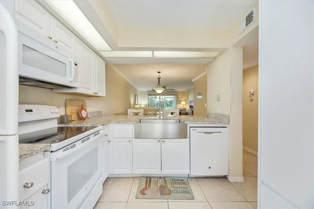 338 Bradstrom Circle Naples FL 34113