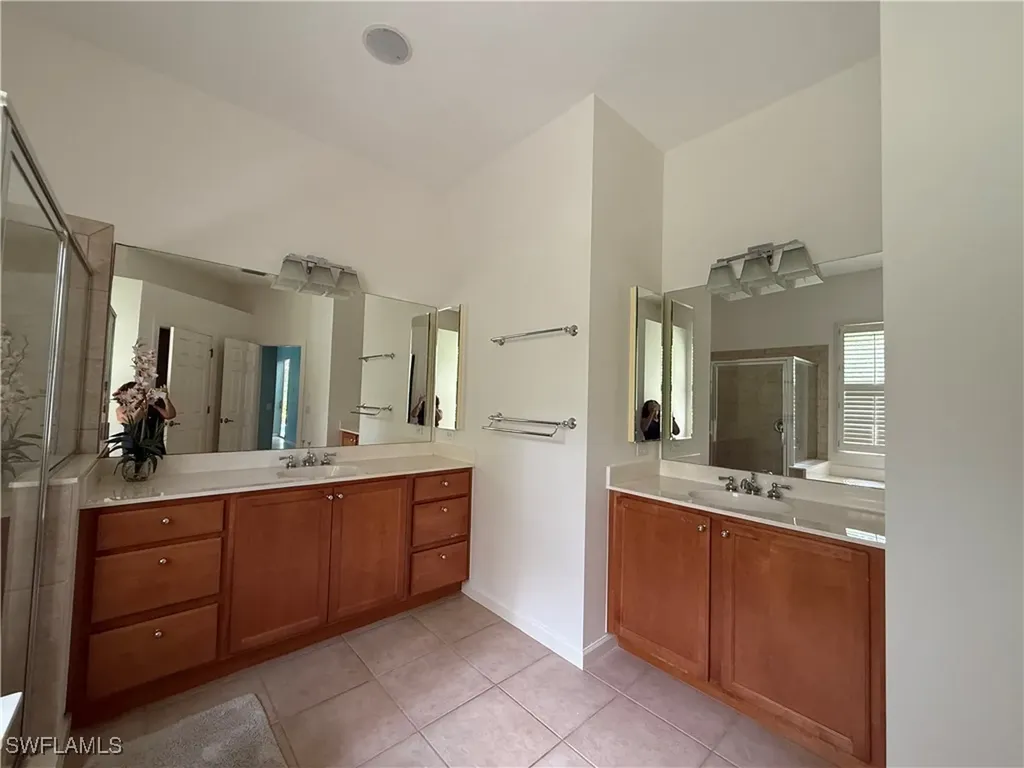 15818 Delaplata Lane Naples FL 34110