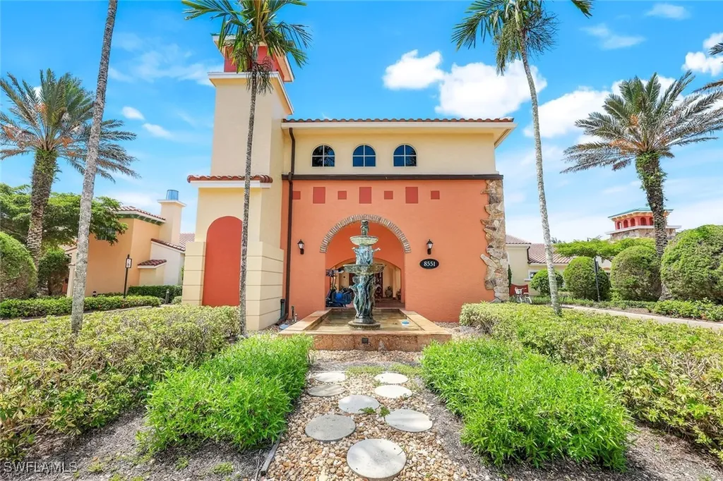 8721 Piazza Del Lago Circle Estero FL 33928
