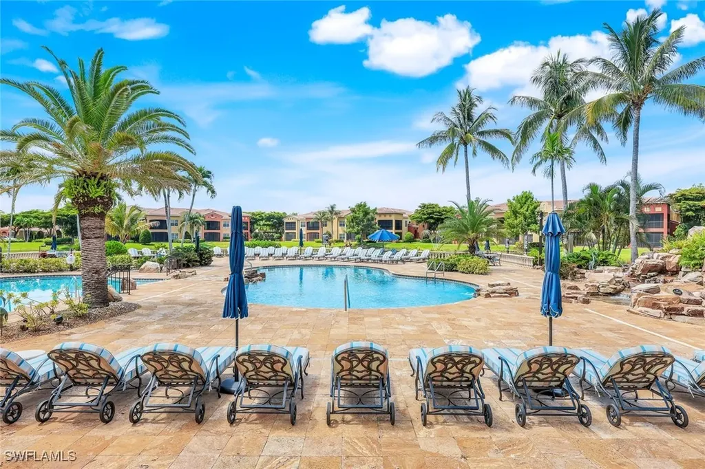 8721 Piazza Del Lago Circle Estero FL 33928
