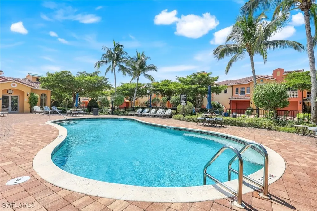 8721 Piazza Del Lago Circle Estero FL 33928