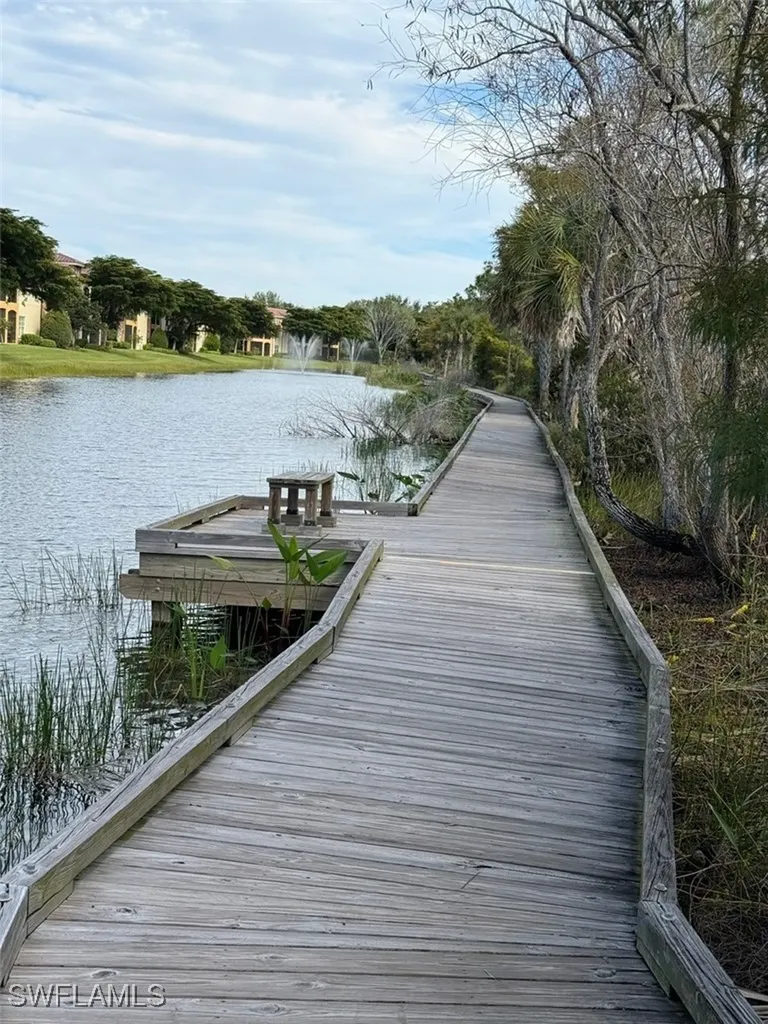 8721 Piazza Del Lago Circle Estero FL 33928