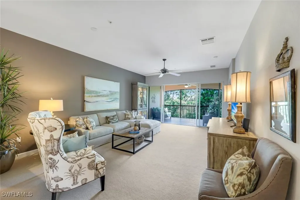 8721 Piazza Del Lago Circle Estero FL 33928