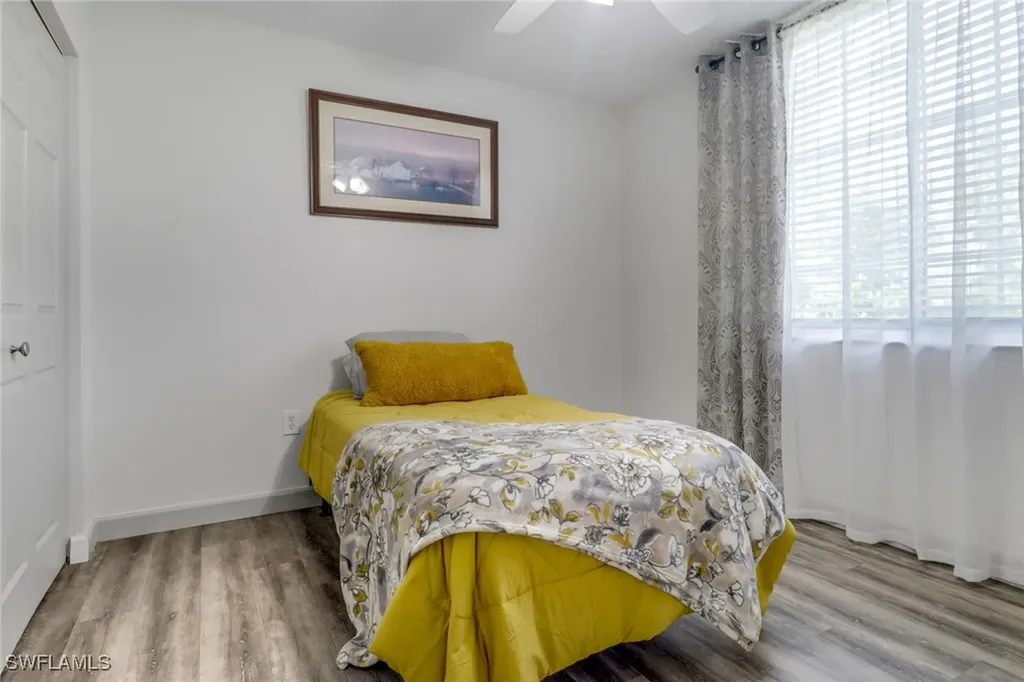 1160 Wildwood Lakes Boulevard Naples FL 34104