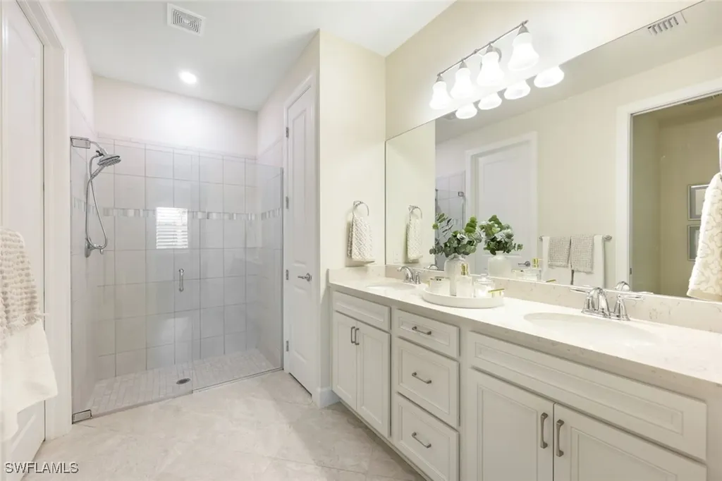 10763 Manatee Key Lane Estero FL 33928