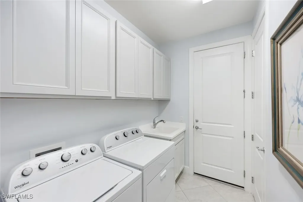 10763 Manatee Key Lane Estero FL 33928
