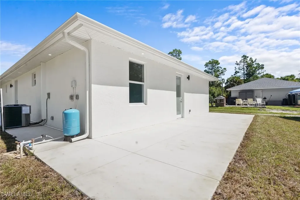 2936 40th Avenue SE Naples FL 34117