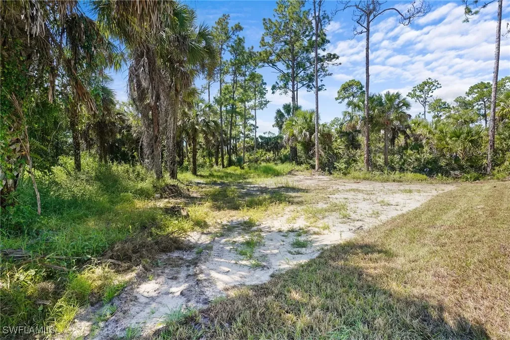 2936 40th Avenue SE Naples FL 34117
