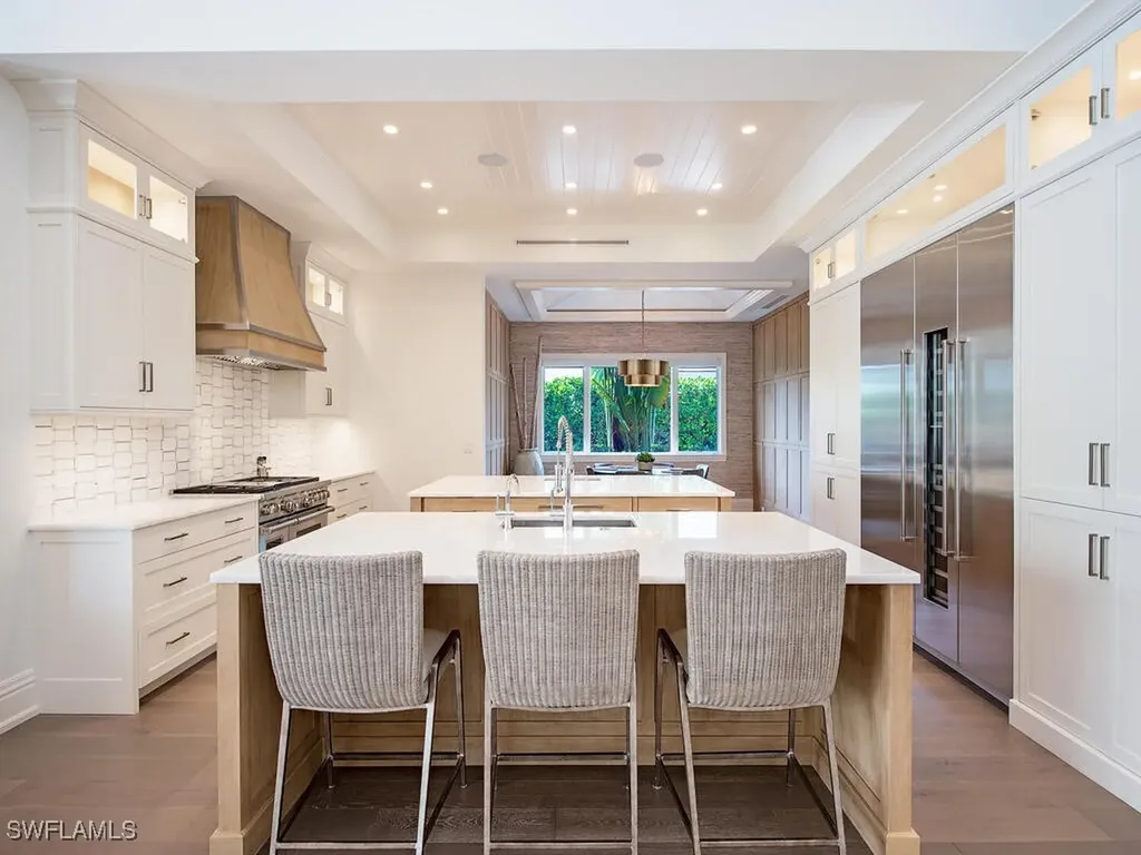 740 Banyan Boulevard Naples FL 34102