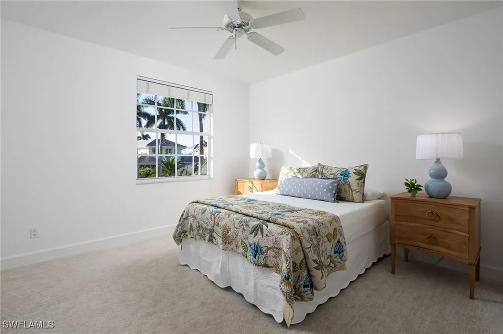 155 1st Avenue S Naples FL 34102
