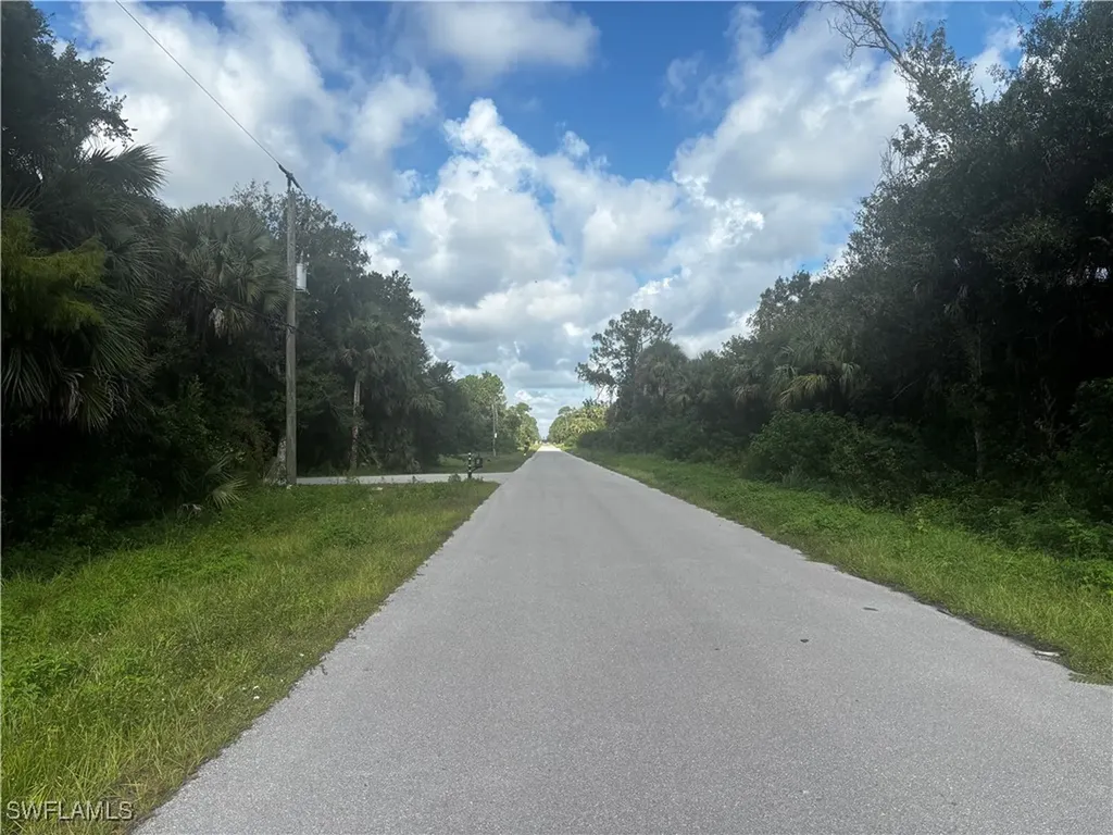 32ND Avenue SE Naples FL 34117