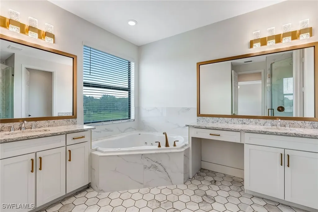 11604 Meadowrun Circle Fort Myers FL 33913